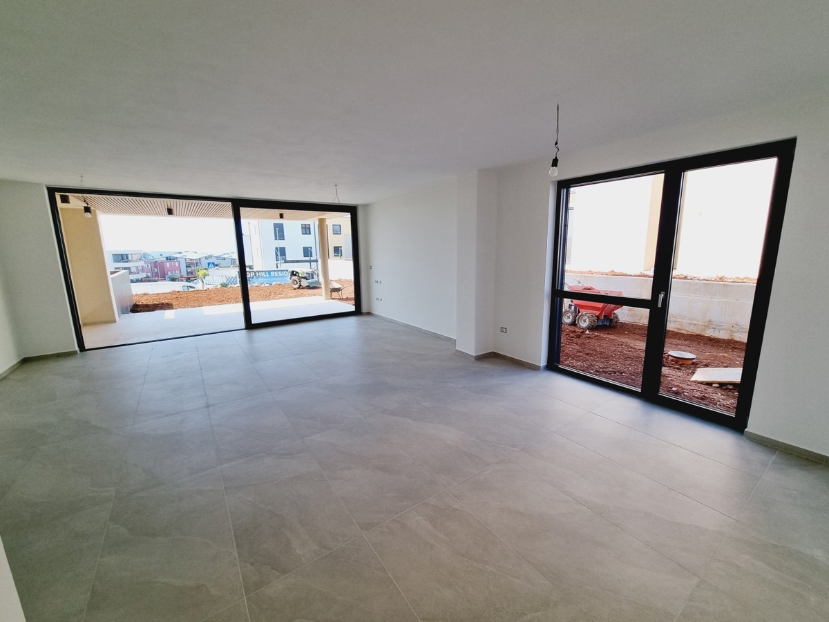 Appartamento al piano terra in un edificio moderno a Cittanova