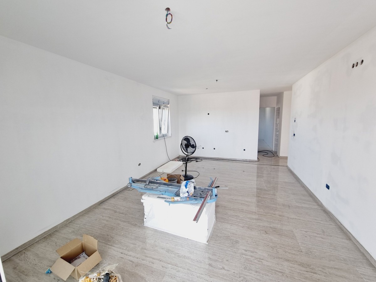 Appartamento al 2° piano con vista sul mare a Cittanova