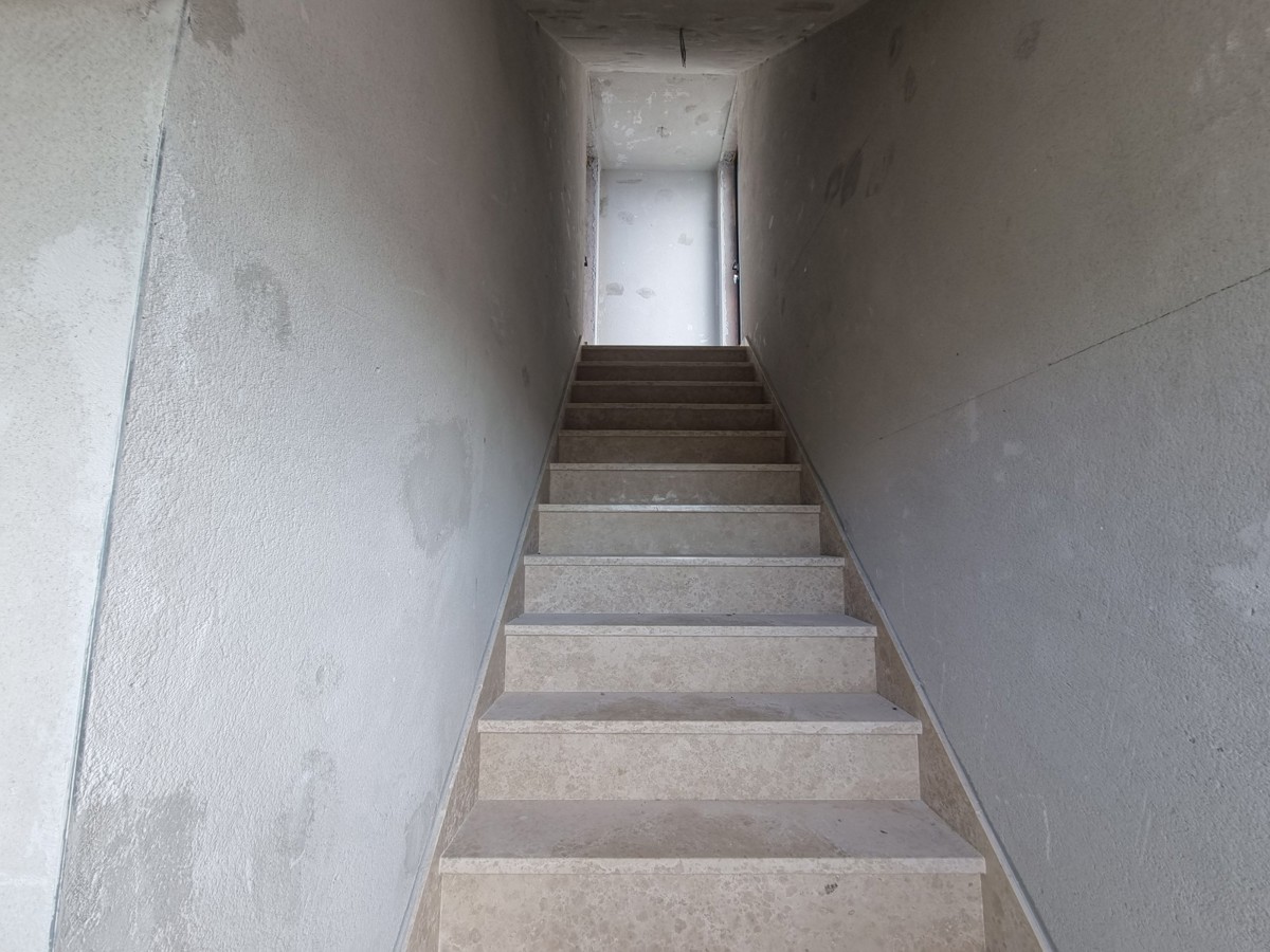 Appartamento moderno con terrazza panoramica e vista mare