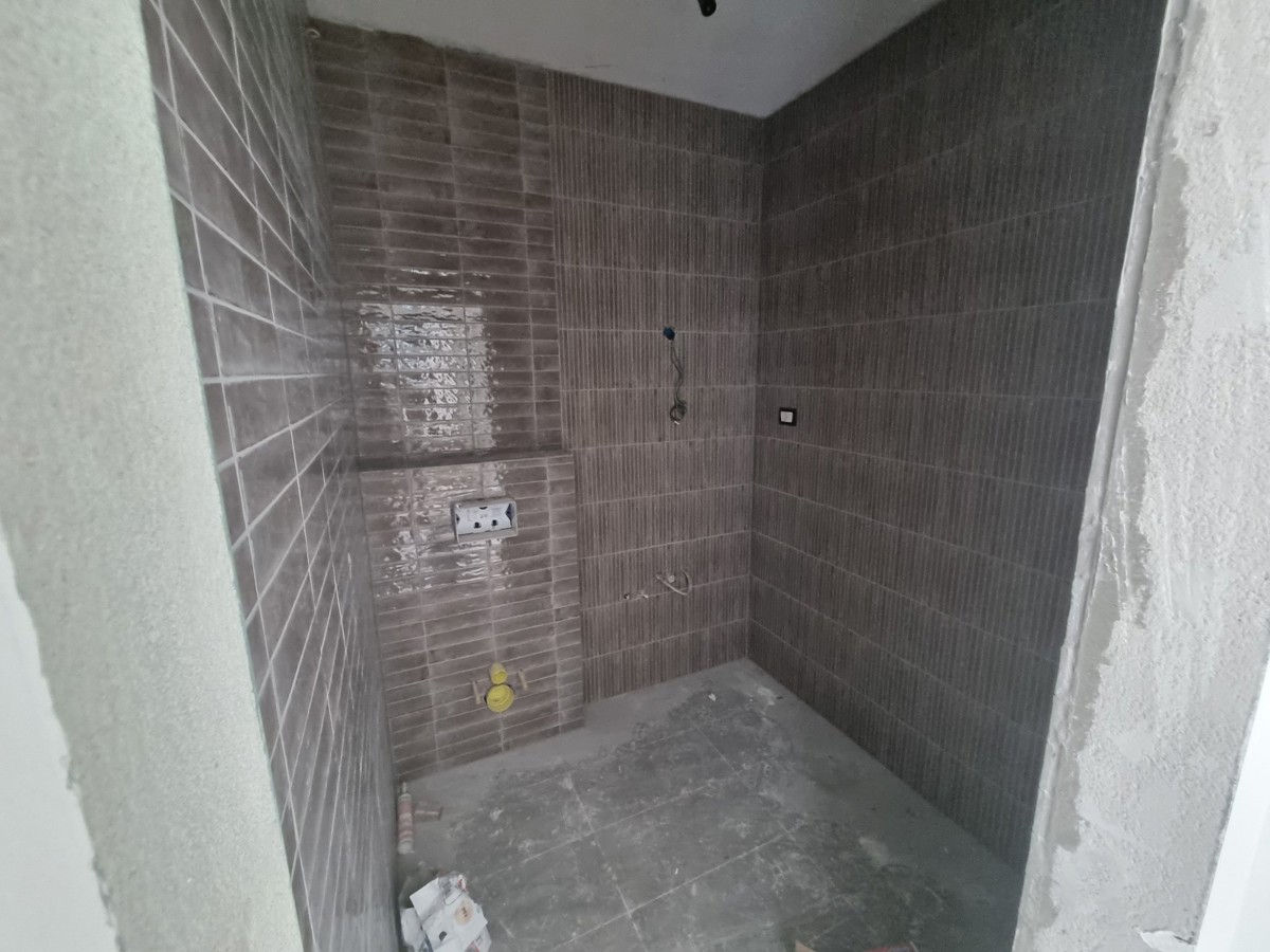 Appartamento moderno con terrazza panoramica e vista mare