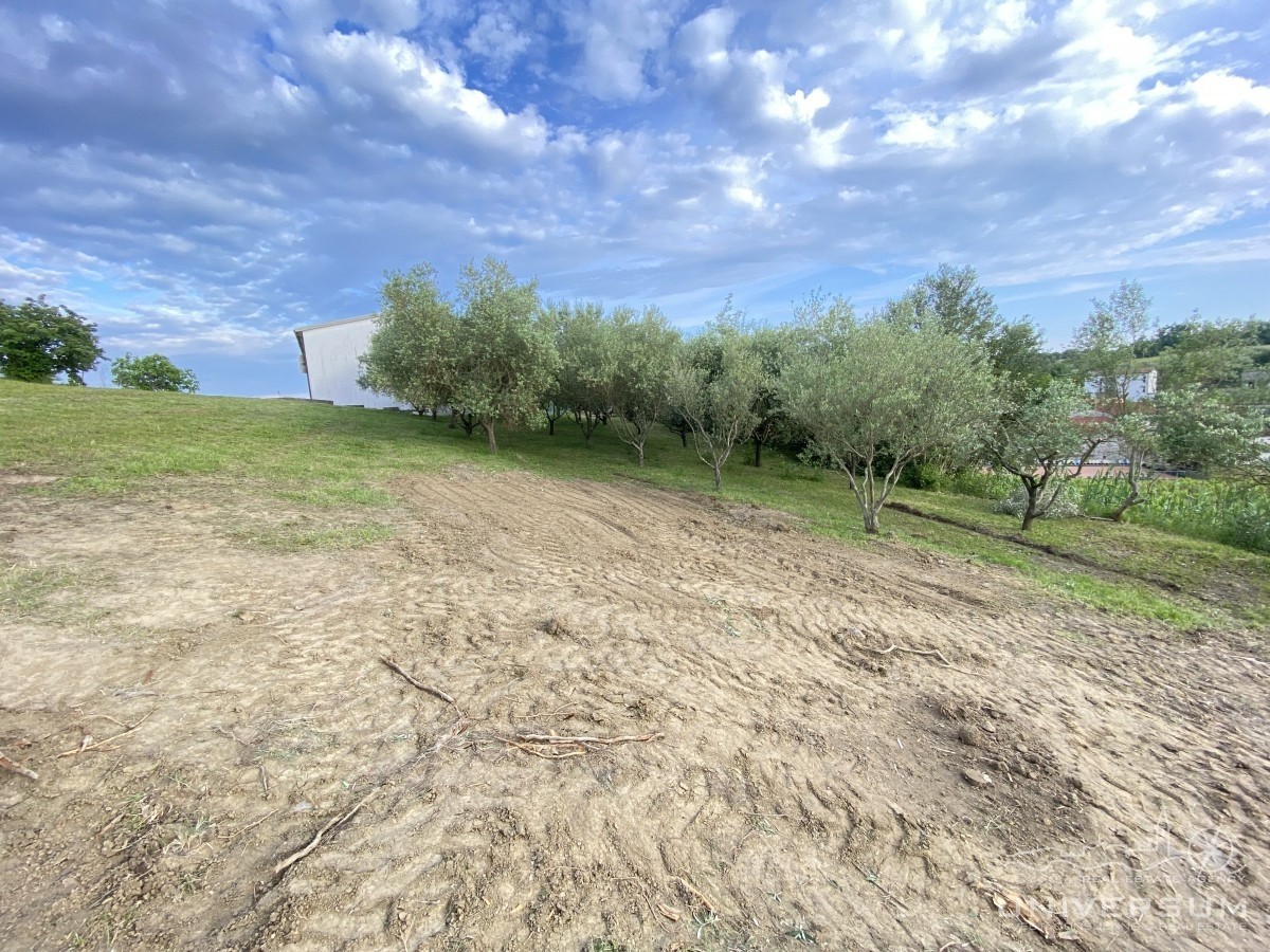 Terreno edificabile a Visinada