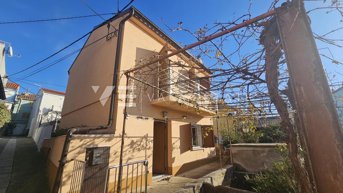 CASA INDIPENDENTE VICINO AL MARE E AL CENTRO
