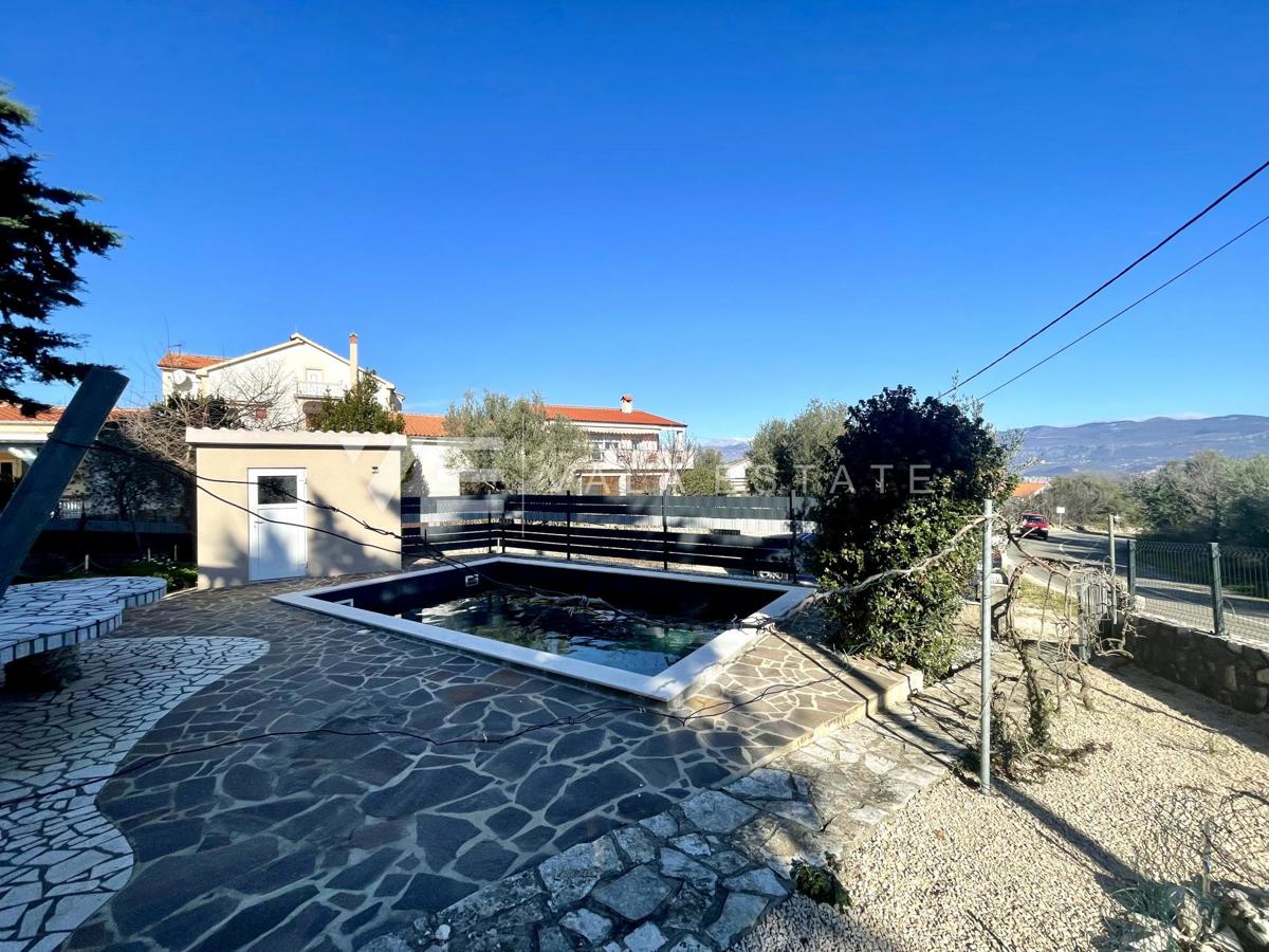 CASA INDIPENDENTE CON BELLISSIMA VISTA MARE E PISCINA