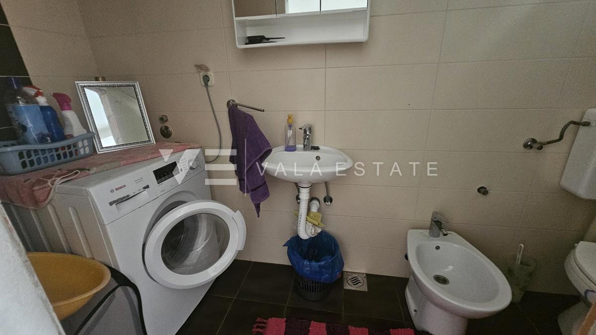 DOUBLE HOUSE WITH THREE APARTMENTS AND SEA VIEW NEAR THE BEACH