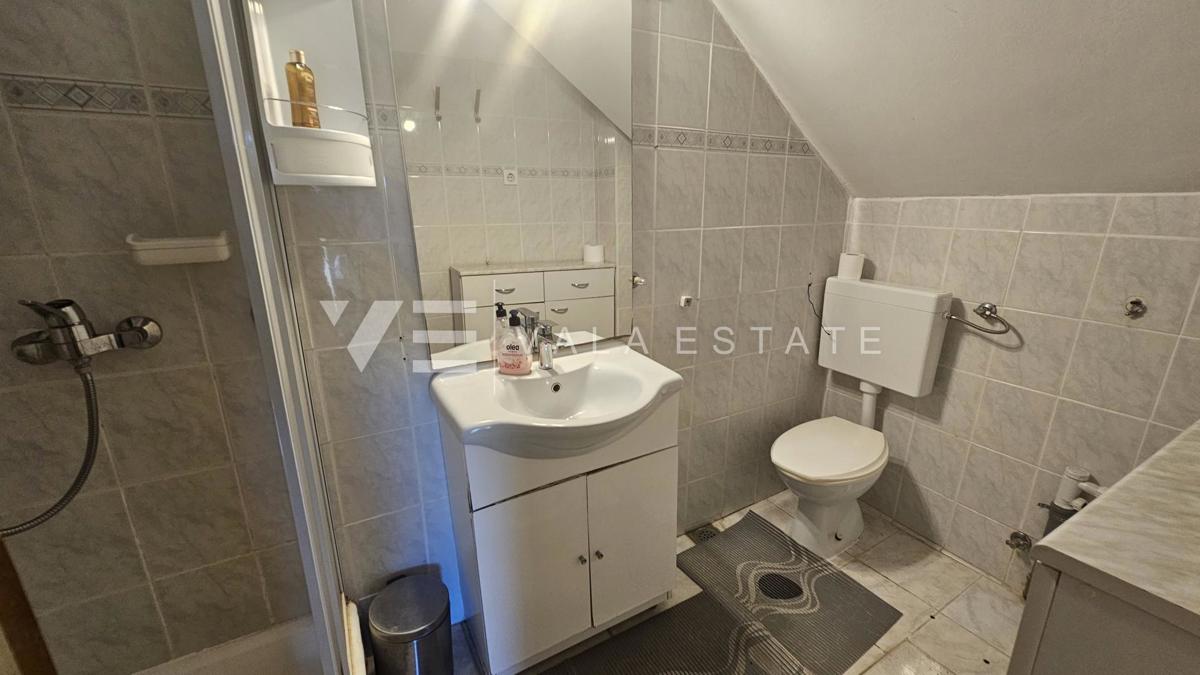 DOUBLE HOUSE WITH THREE APARTMENTS AND SEA VIEW NEAR THE BEACH