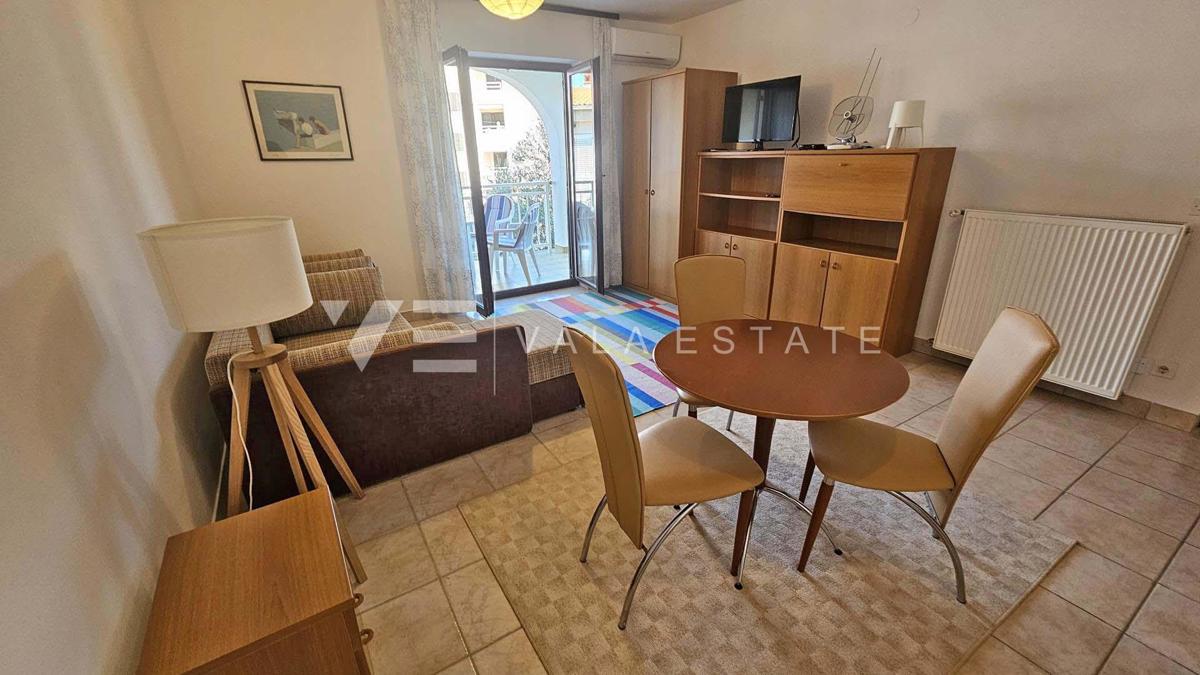 APPARTAMENTO IN POSIZIONE ATTRAENTE A SOLI 30 M DALLA SPIAGGIA