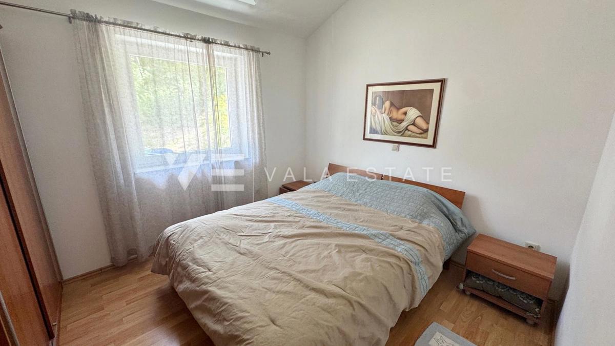 APPARTAMENTO IN POSIZIONE ATTRAENTE PRIMA FILA SUL MARE