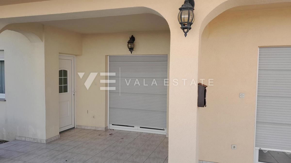 OCCASIONE! TRE APPARTAMENTI IN UN EDIFICIO PLURIFAMILIARE