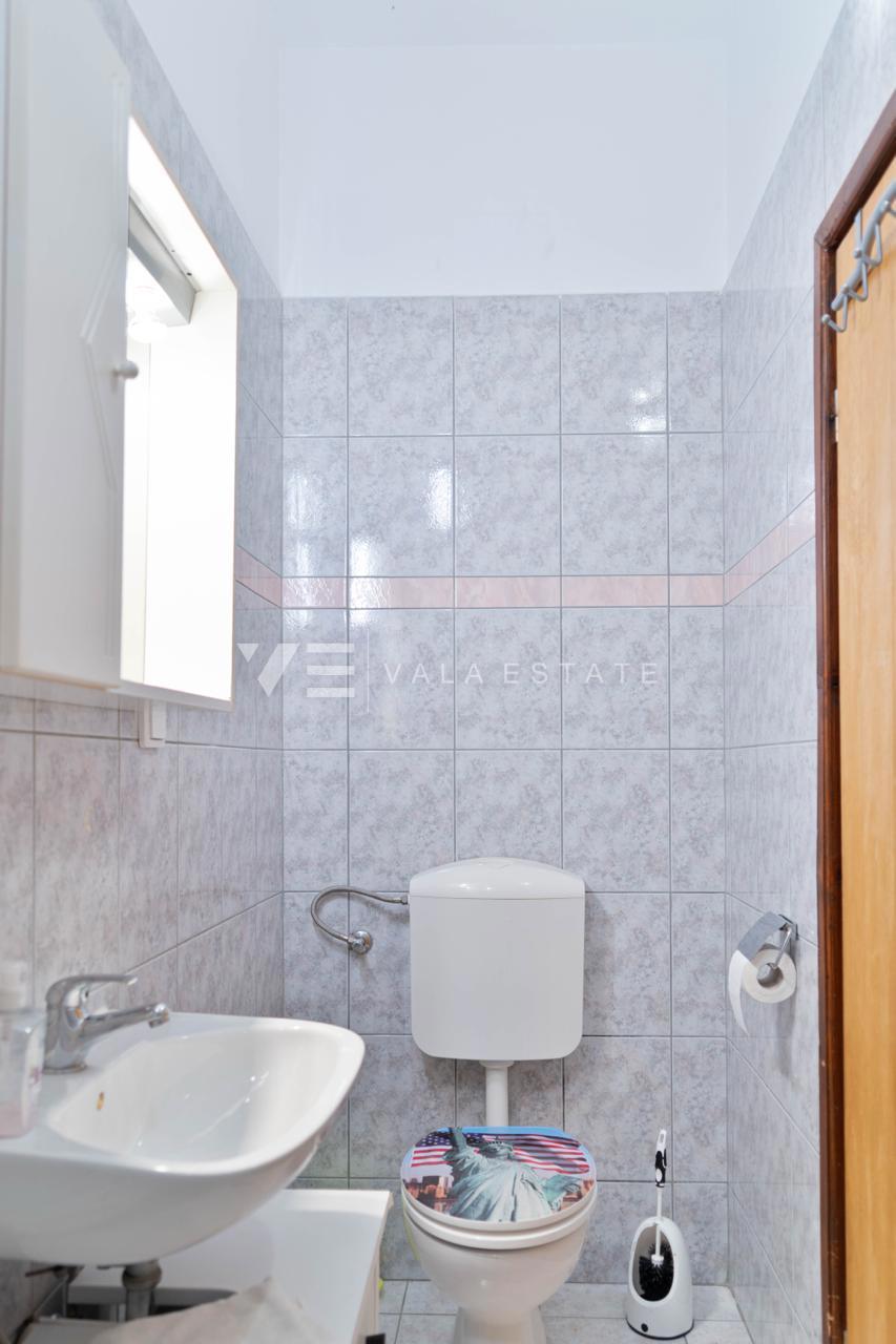 APPARTAMENTO ATTRAENTE CON VISTA MARE APERTO