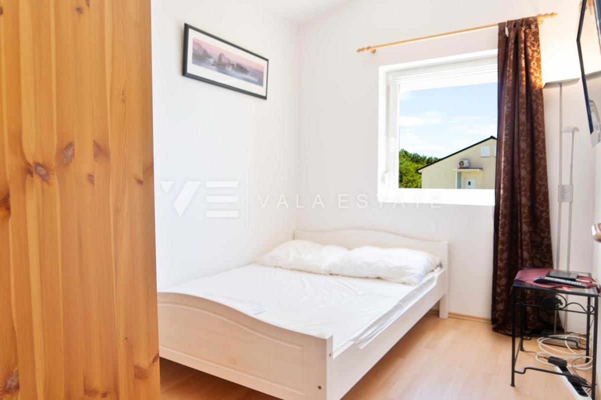 APPARTAMENTO ATTRAENTE CON VISTA MARE APERTO