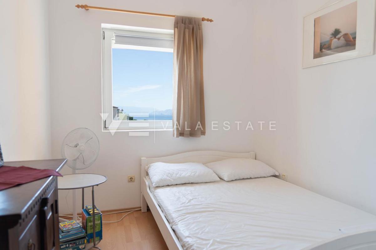 APPARTAMENTO ATTRAENTE CON VISTA MARE APERTO