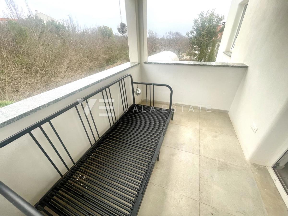 CASA INDIPENDENTE CON AMPIO GIARDINO IN POSIZIONE TRANQUILLA