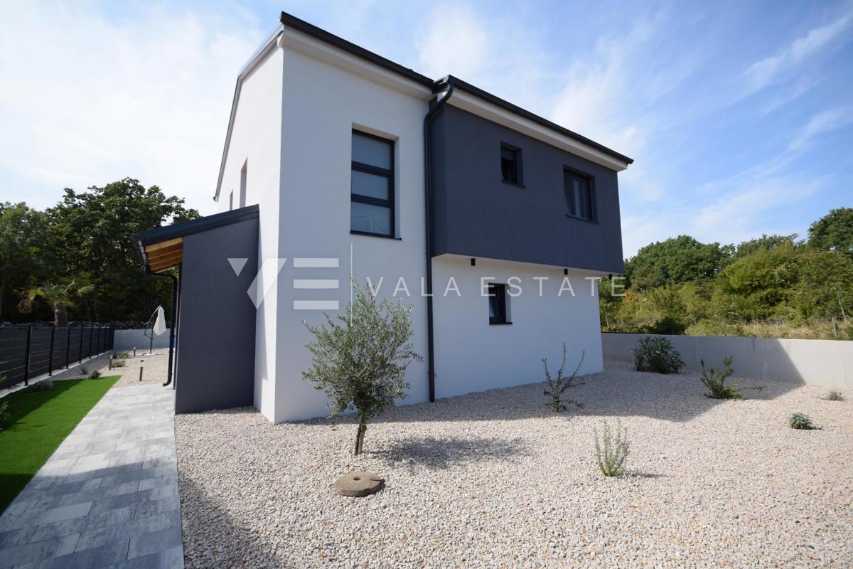 NUOVA MODERNA CASA INDIPENDENTE IN BELLISSIMA LOCAZIONE IMMERSA NELLA NATURA