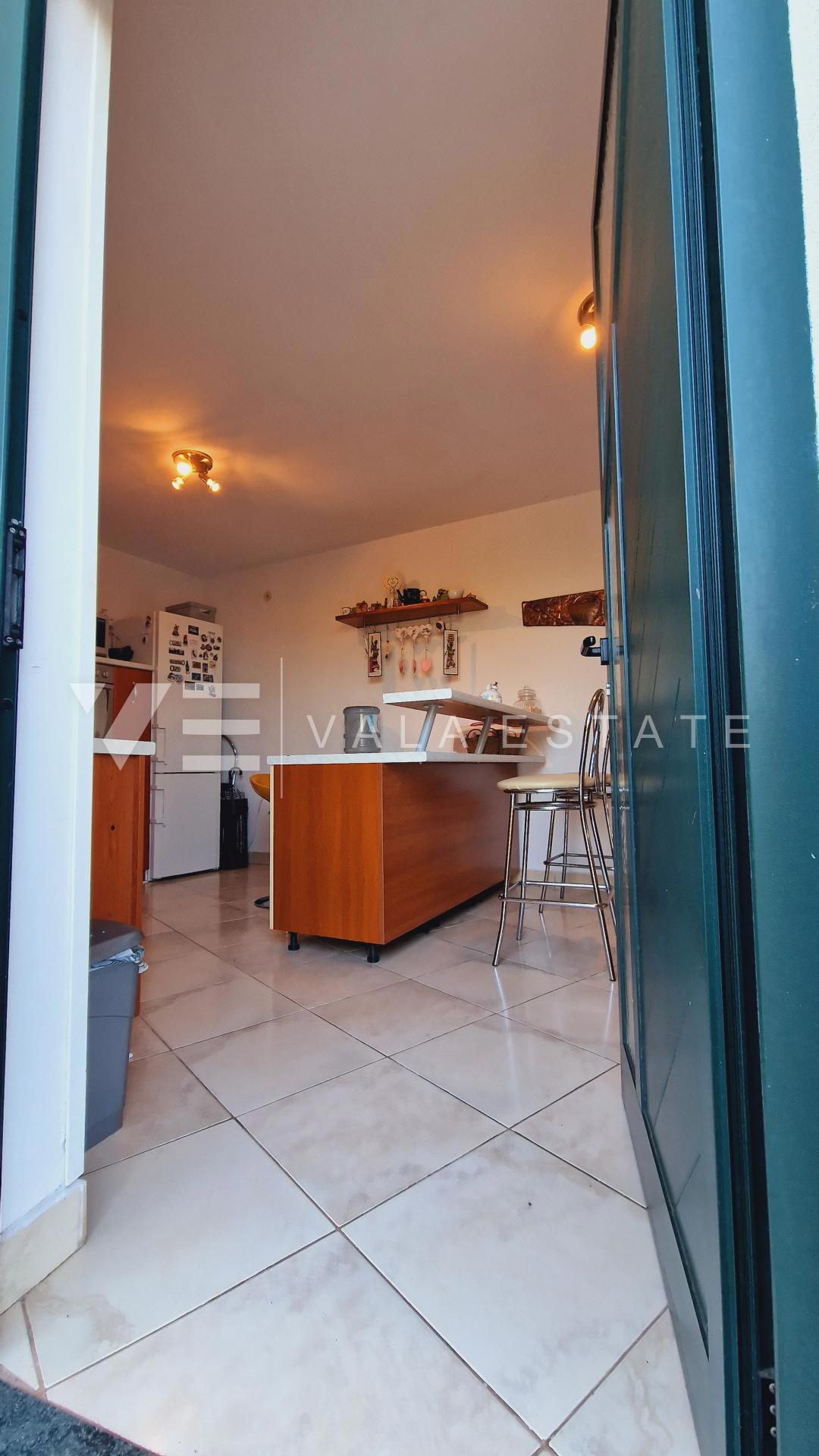 CASA INDIPENDENTE IN POSIZIONE TRANQUILLA CON VISTA MARE