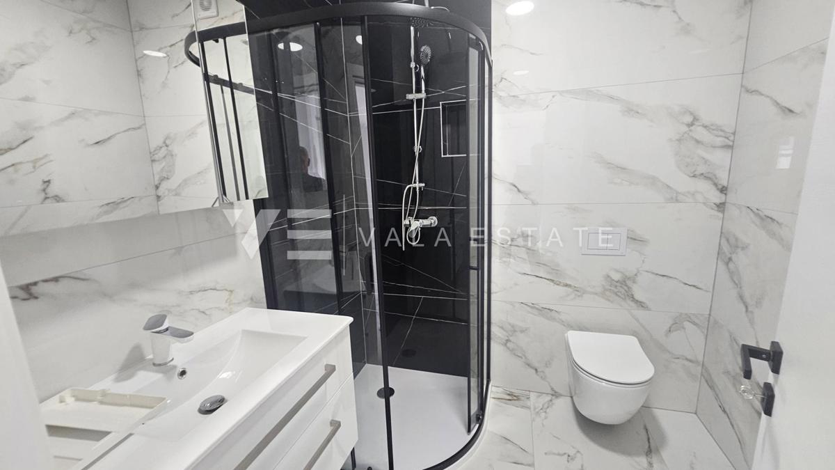 BILOCALE IN POSIZIONE TRANQUILLA CON VISTA MARE