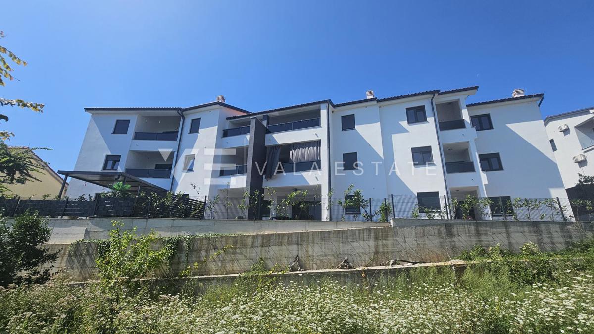 BILOCALE IN POSIZIONE TRANQUILLA CON VISTA MARE