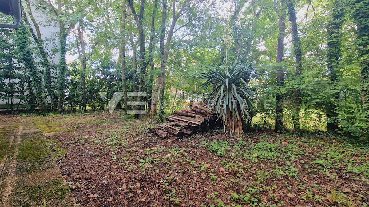 CASA SINGOLA IN POSIZIONE TRANQUILLA