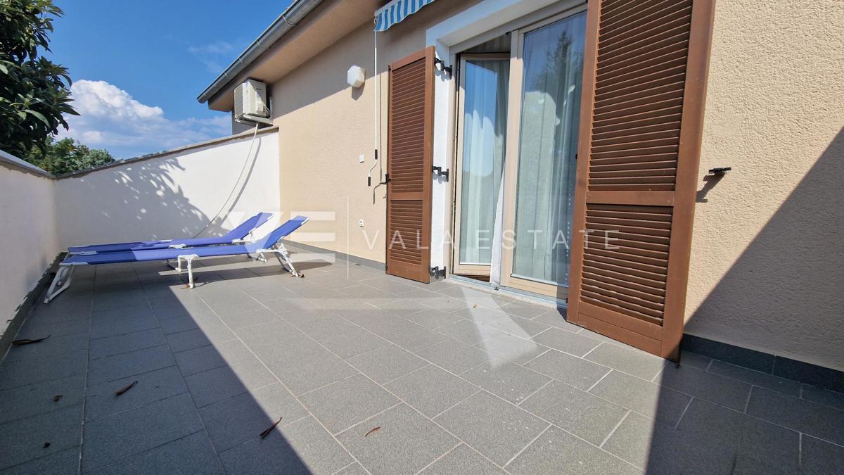 CASA INDIPENDENTE CON AMPIO GIARDINO VICINO AL MARE E AL CENTRO