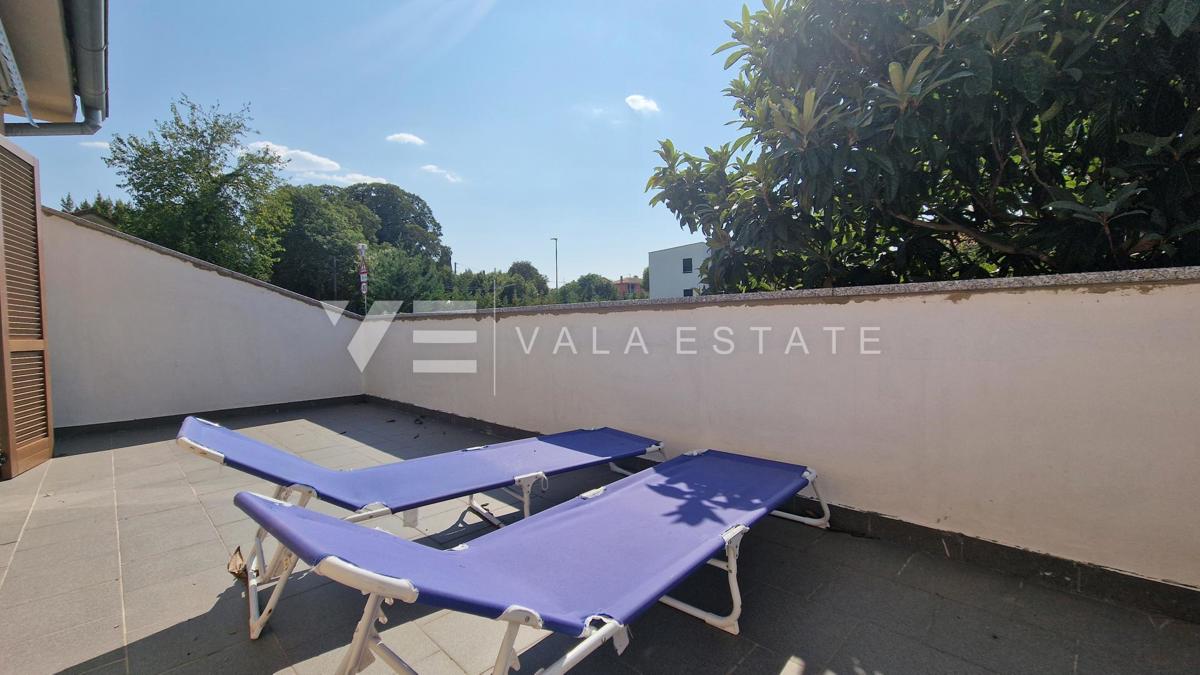 CASA INDIPENDENTE CON AMPIO GIARDINO VICINO AL MARE E AL CENTRO