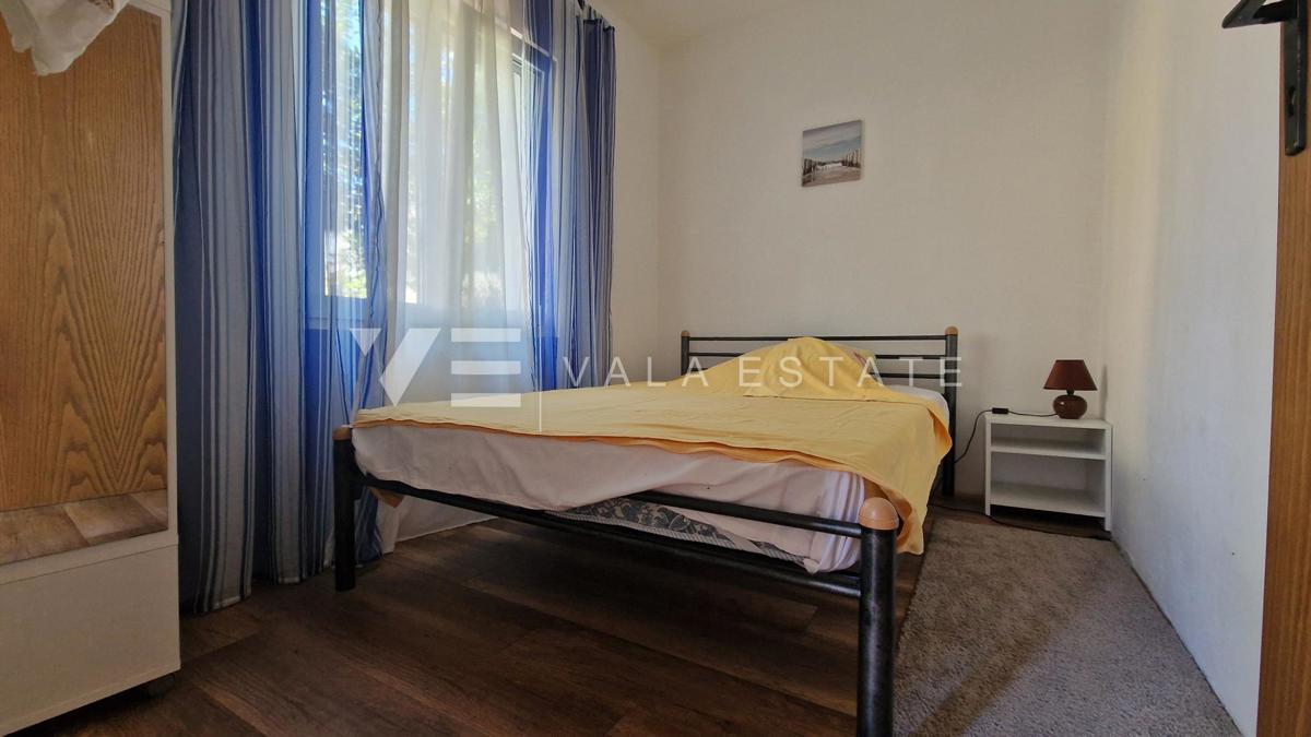 CASA INDIPENDENTE CON AMPIO GIARDINO VICINO AL MARE E AL CENTRO