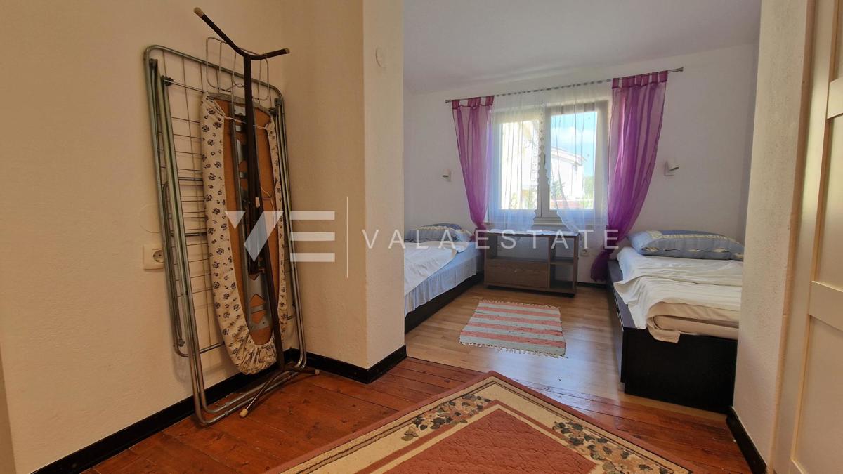 CASA INDIPENDENTE CON AMPIO GIARDINO VICINO AL MARE E AL CENTRO