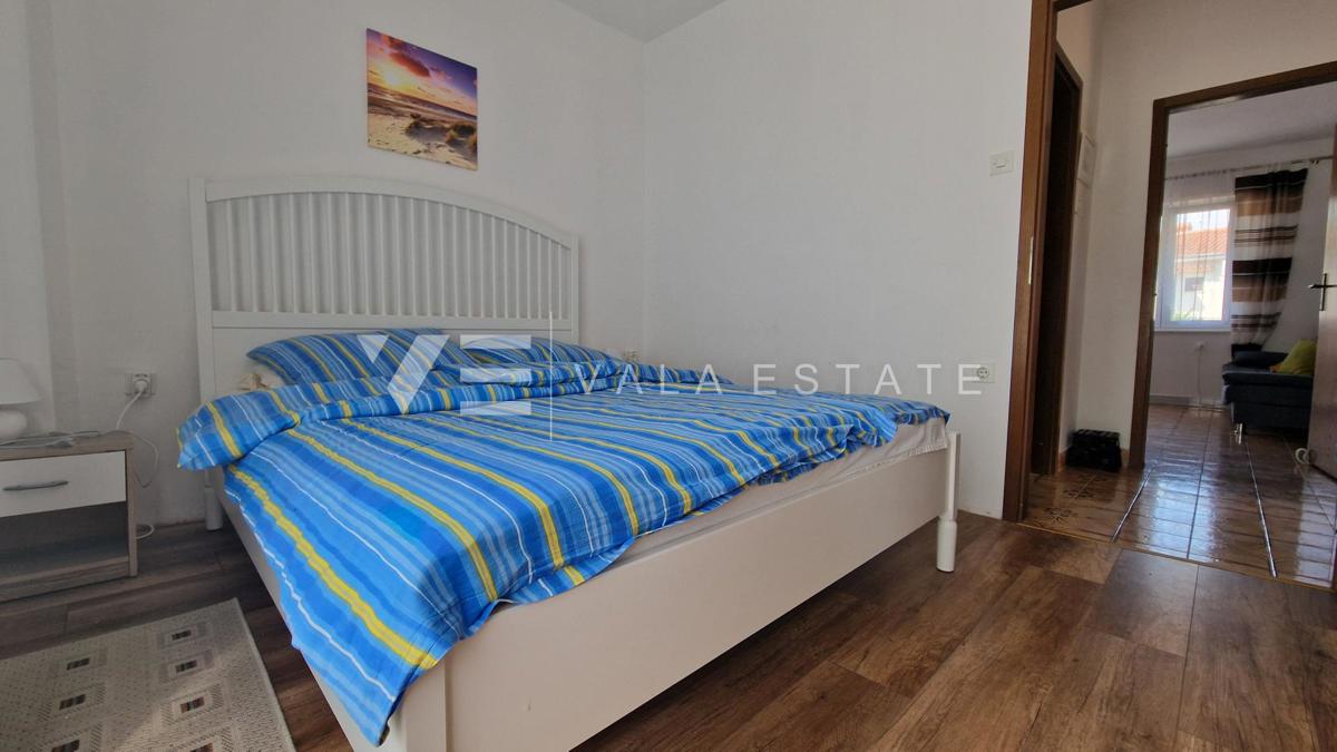 CASA INDIPENDENTE CON AMPIO GIARDINO VICINO AL MARE E AL CENTRO