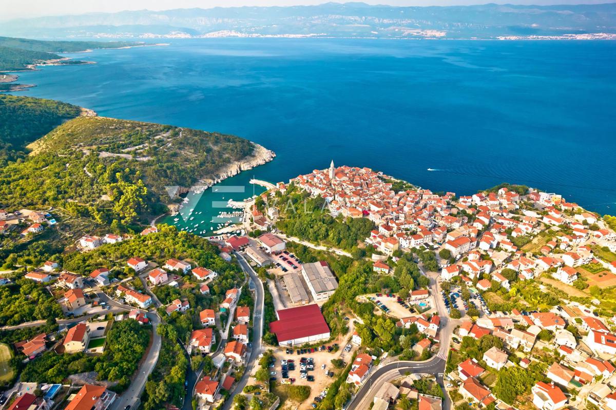 TERRENO EDIFICABILE CON VISTA MARE