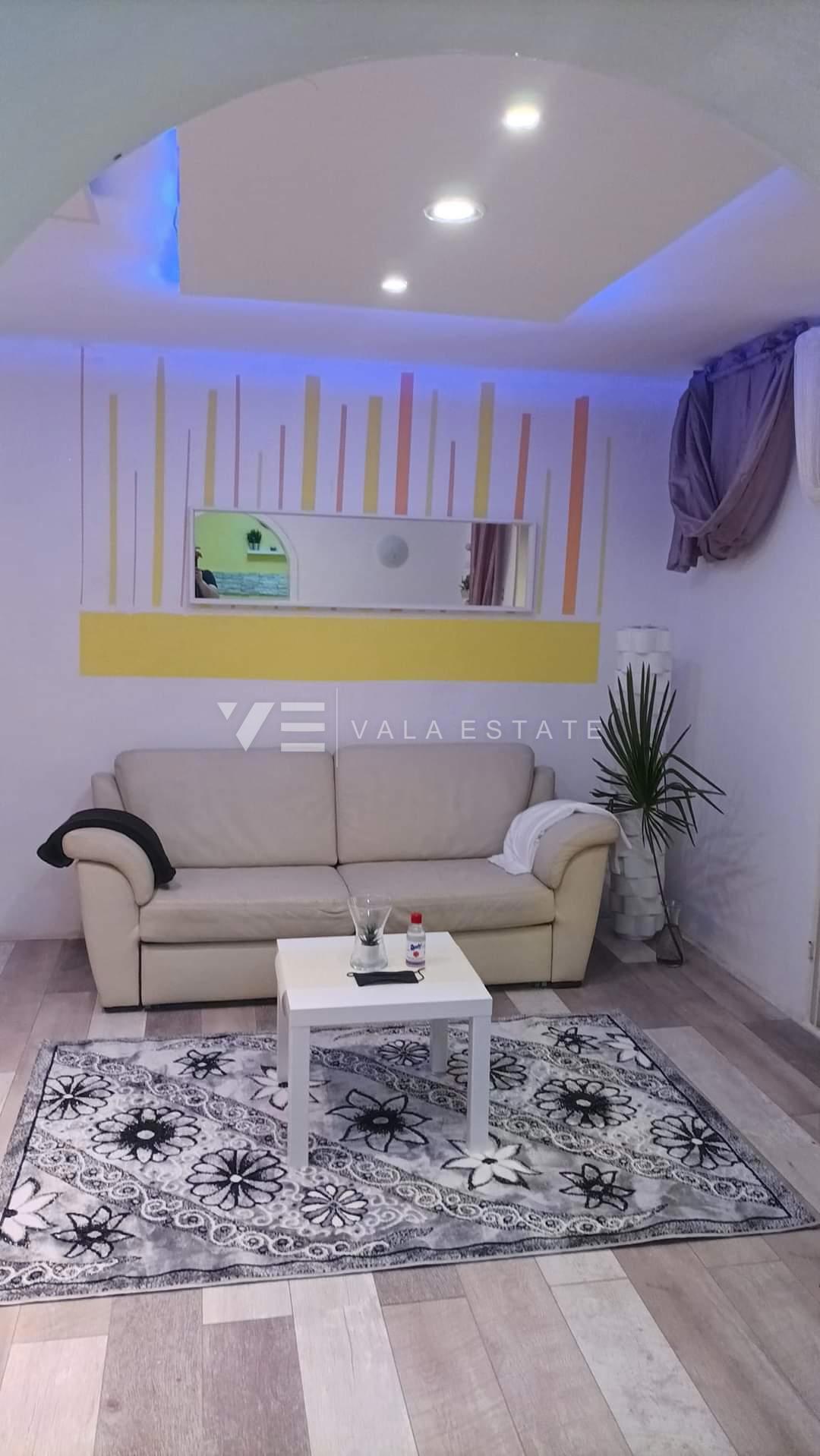 CASA INDIPENDENTE CON AMPIO GIARDINO VICINO AL MARE