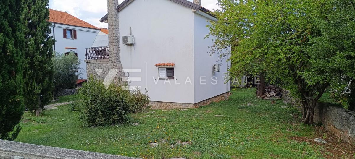CASA INDIPENDENTE CON AMPIO GIARDINO VICINO AL MARE