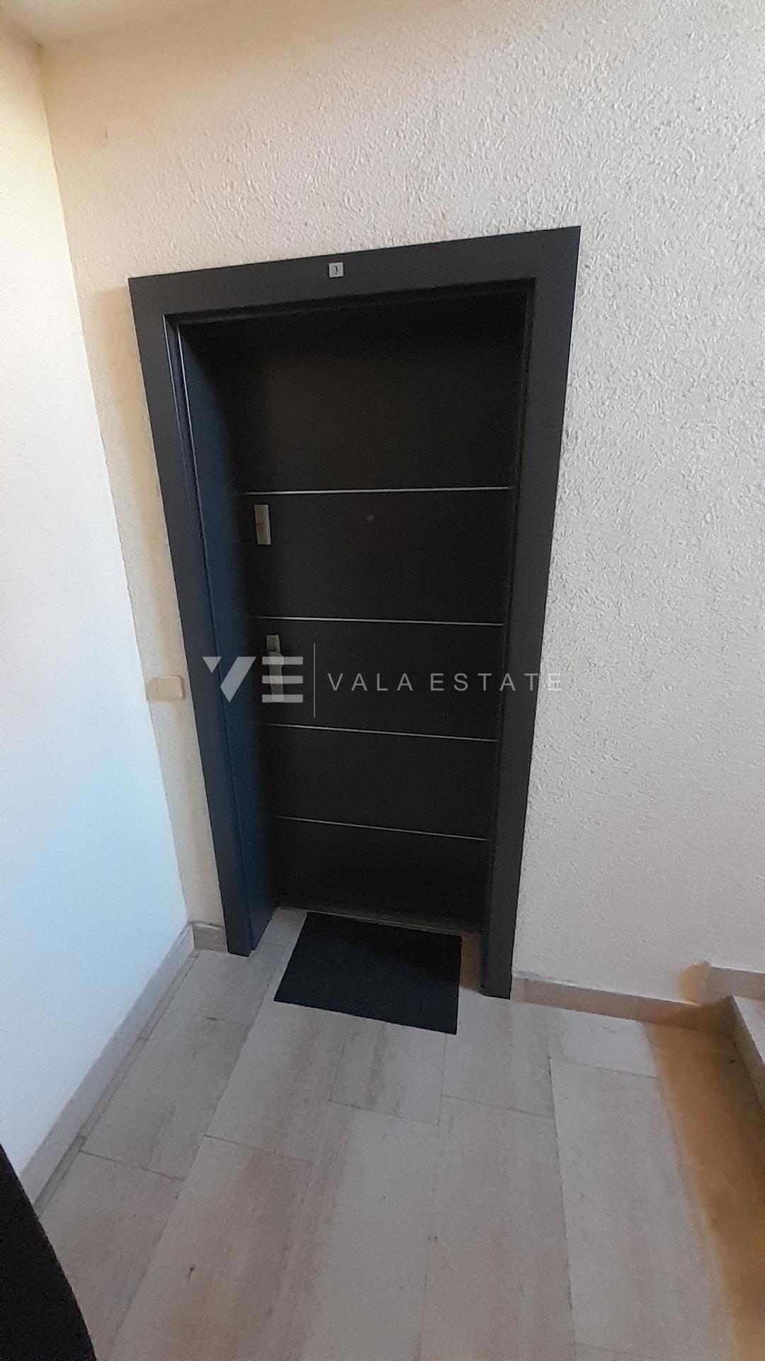 APPARTAMENTO ARREDATO VICINO AL MARE E AL CENTRO