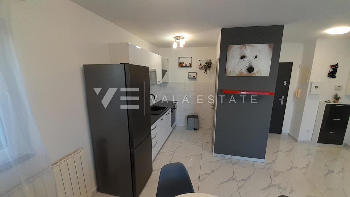 APPARTAMENTO ARREDATO VICINO AL MARE E AL CENTRO