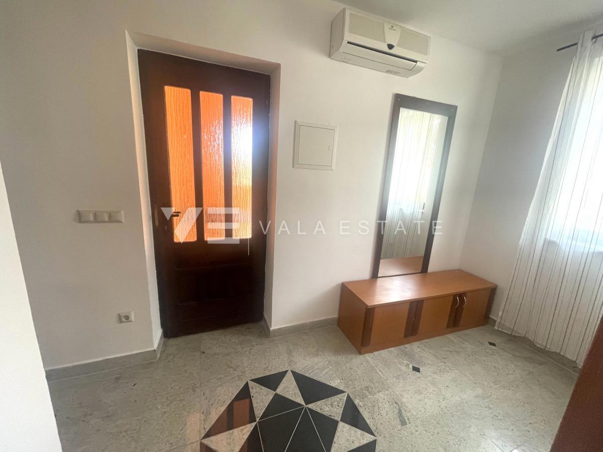 APPARTAMENTO ARREDATO CON UNA CAMERA DA LETTO E VISTA MARE