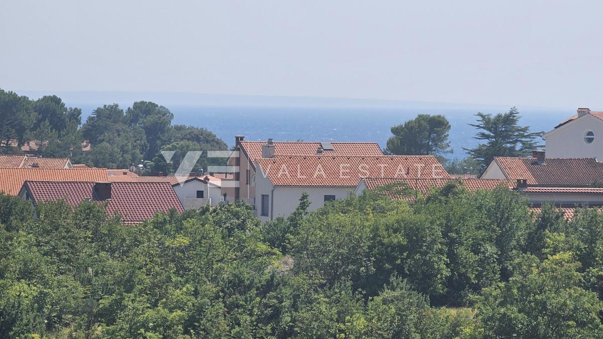 APPARTAMENTO ARREDATO CON UNA CAMERA DA LETTO E VISTA MARE