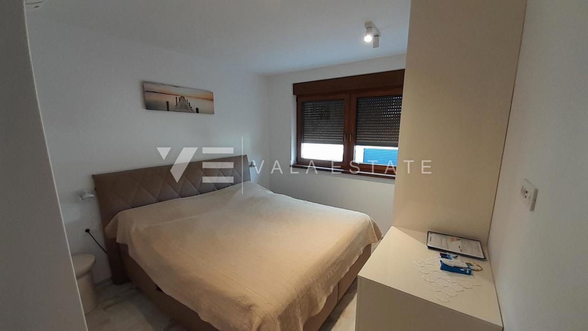 NUOVA CASA INDIPENDENTE CON PISCINA E VISTA MARE