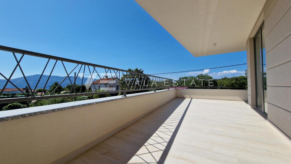 NUOVA VILLA INDIPENDENTE CON PISCINA E VISTA MARE