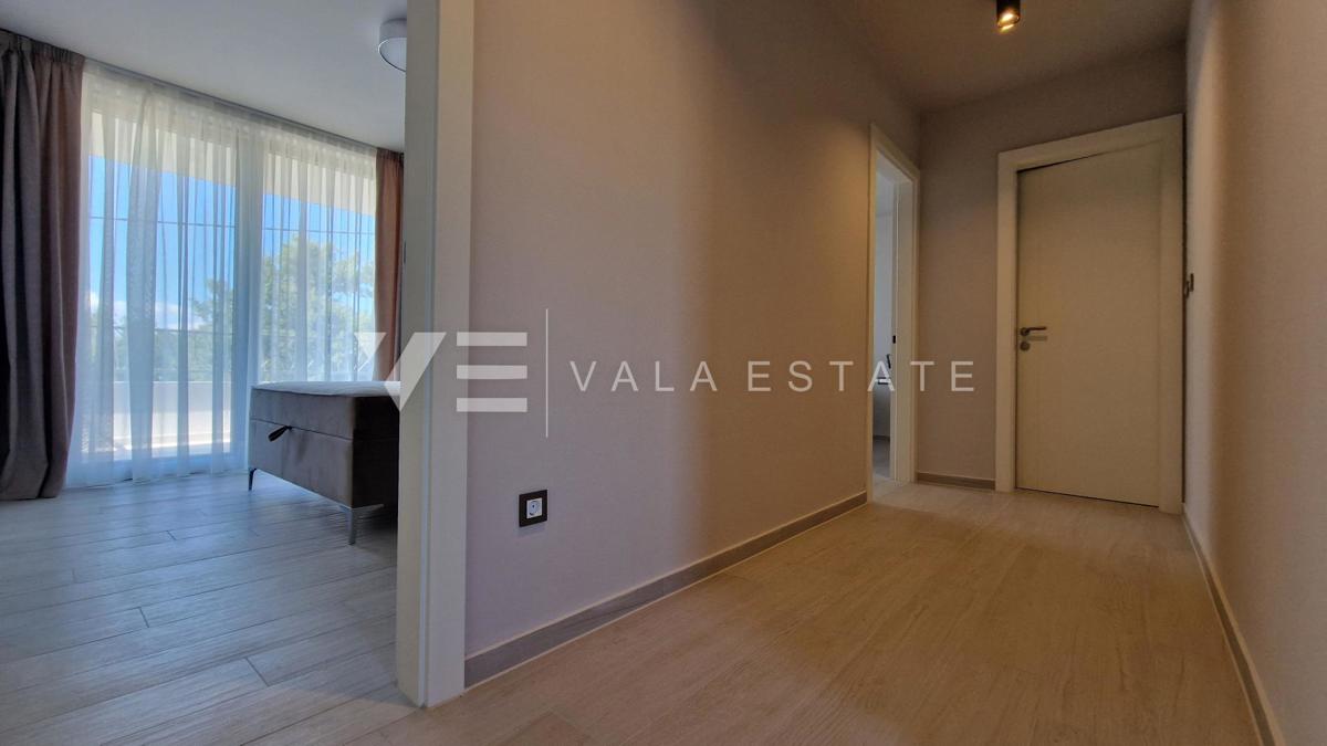 NUOVA VILLA INDIPENDENTE CON PISCINA E VISTA MARE