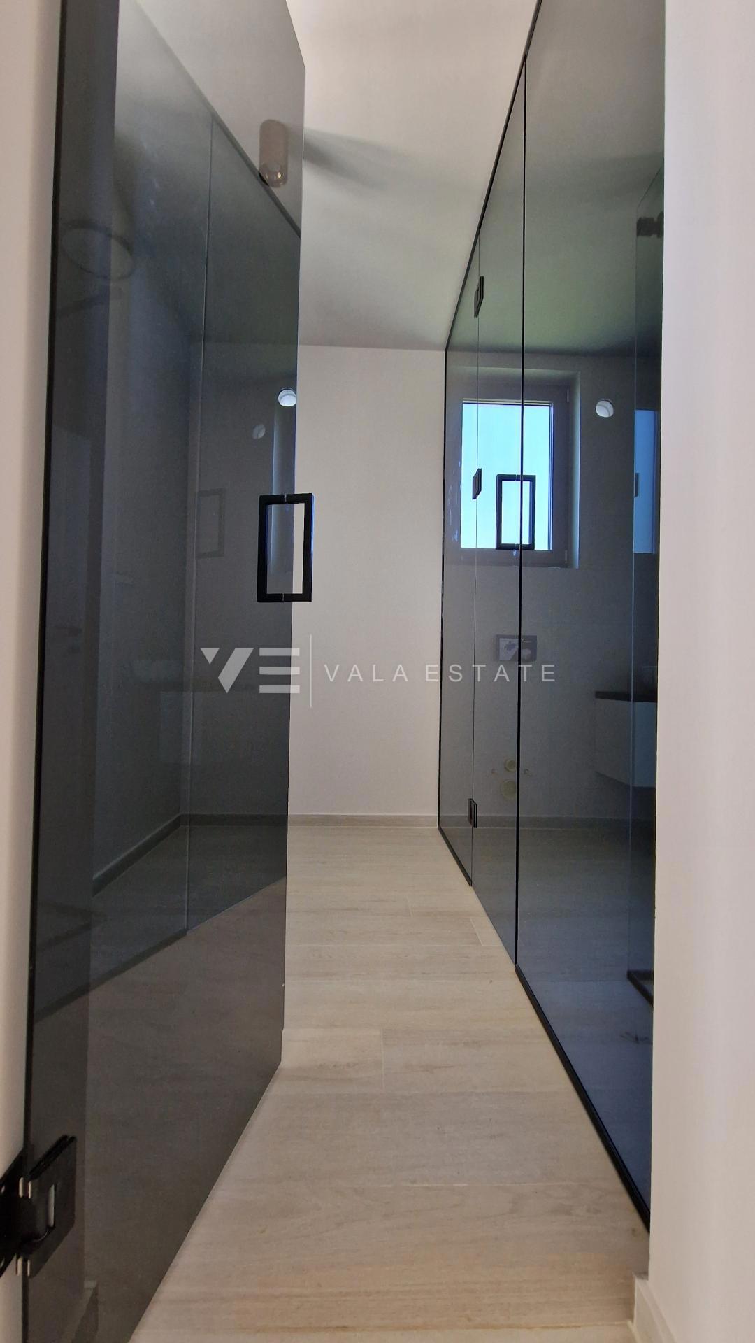 NUOVA VILLA INDIPENDENTE CON PISCINA E VISTA MARE