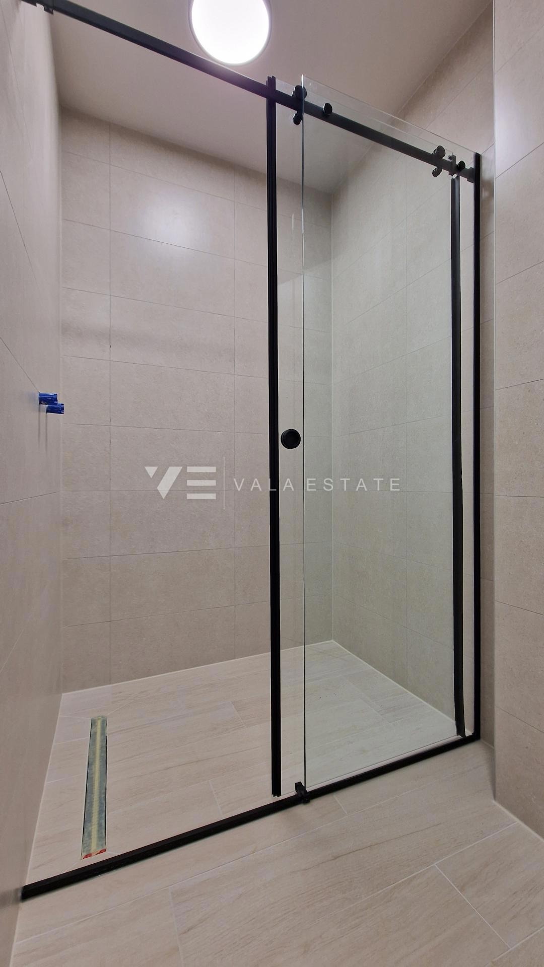 NUOVA VILLA INDIPENDENTE CON PISCINA E VISTA MARE