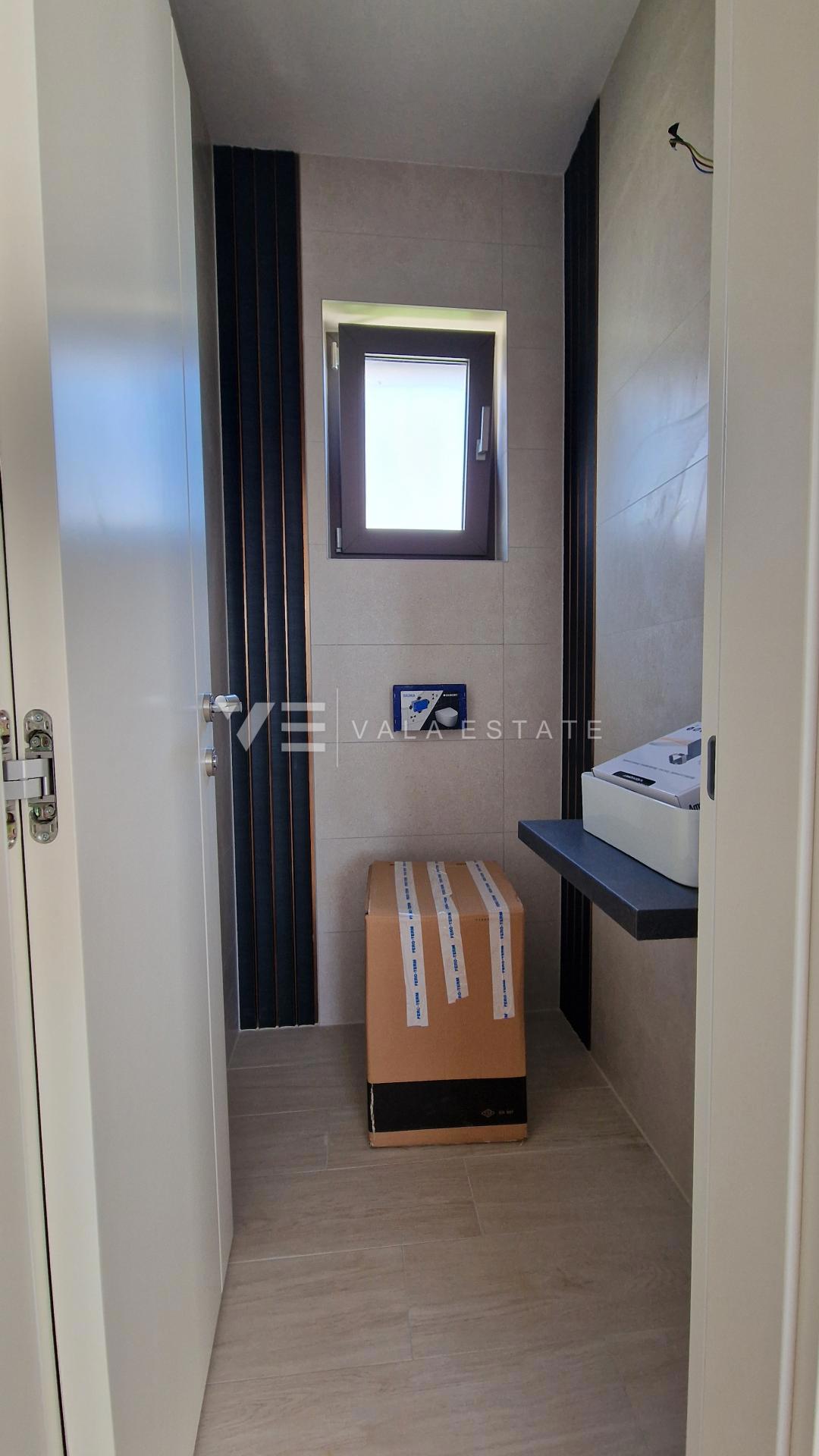NUOVA VILLA INDIPENDENTE CON PISCINA E VISTA MARE