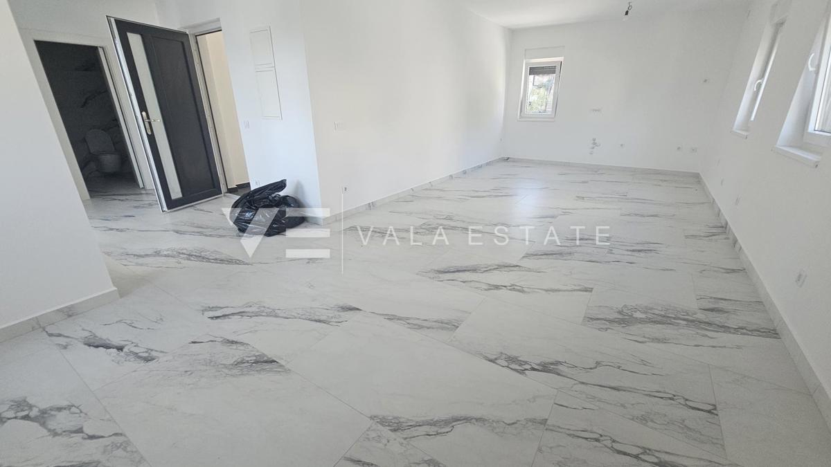 BILOCALE AL PRIMO PIANO DI NUOVA COSTRUZIONE