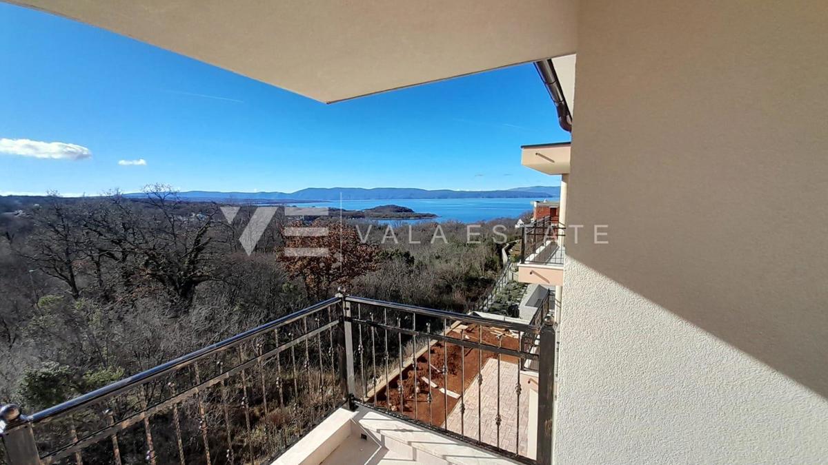 NUOVO BILOCALE CON VISTA MARE