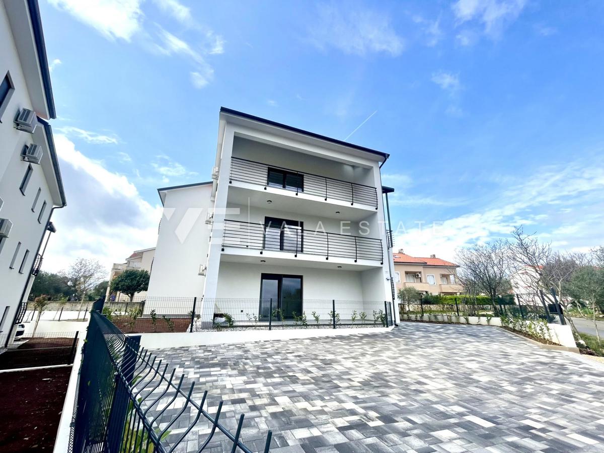 APPARTAMENTO IN POSIZIONE TRANQUILLA CON VISTA MARE