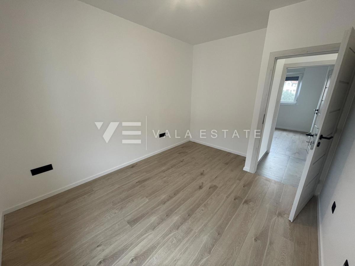 APPARTAMENTO IN POSIZIONE TRANQUILLA CON VISTA MARE