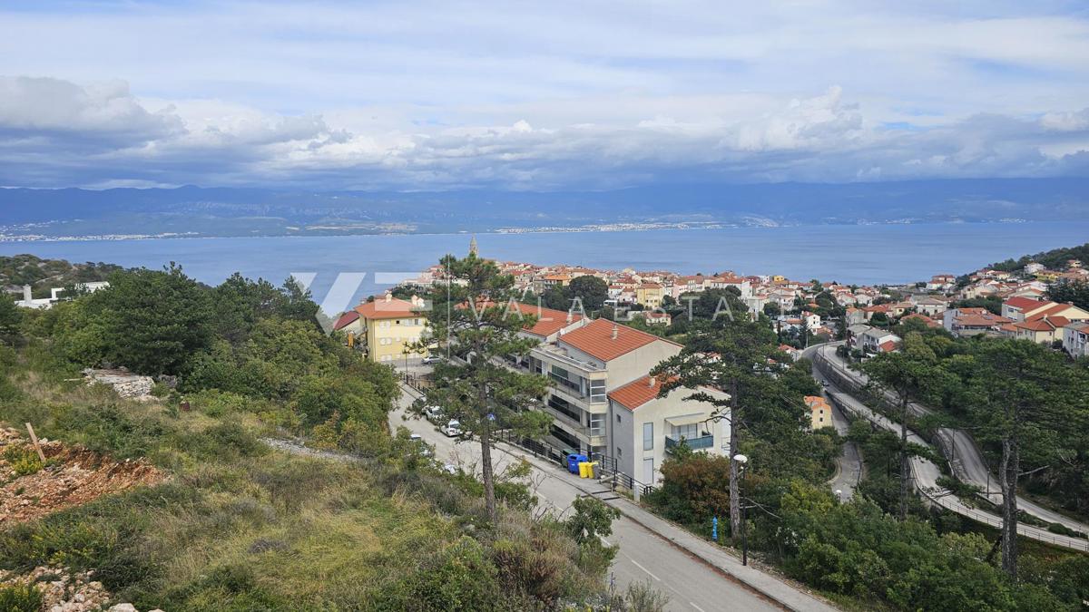 APPARTAMENTO MODERNO CON VISTA SUL MARE APERTO E UN APPARTAMENTO AGGIUNTIVO AL PIANO TERRA