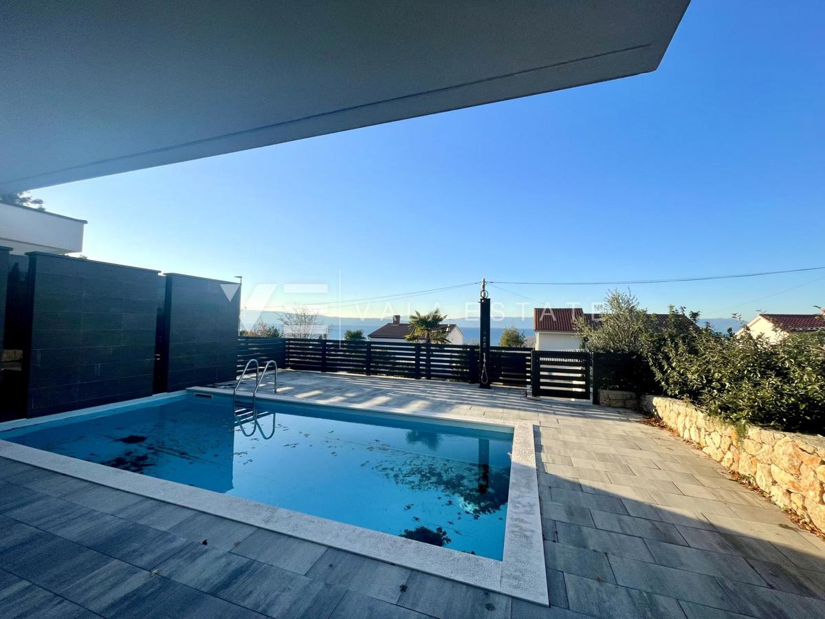 LUSSUOSA NUOVA CASA DOPPIA CON VISTA MARE VICINO ALLA SPIAGGIA