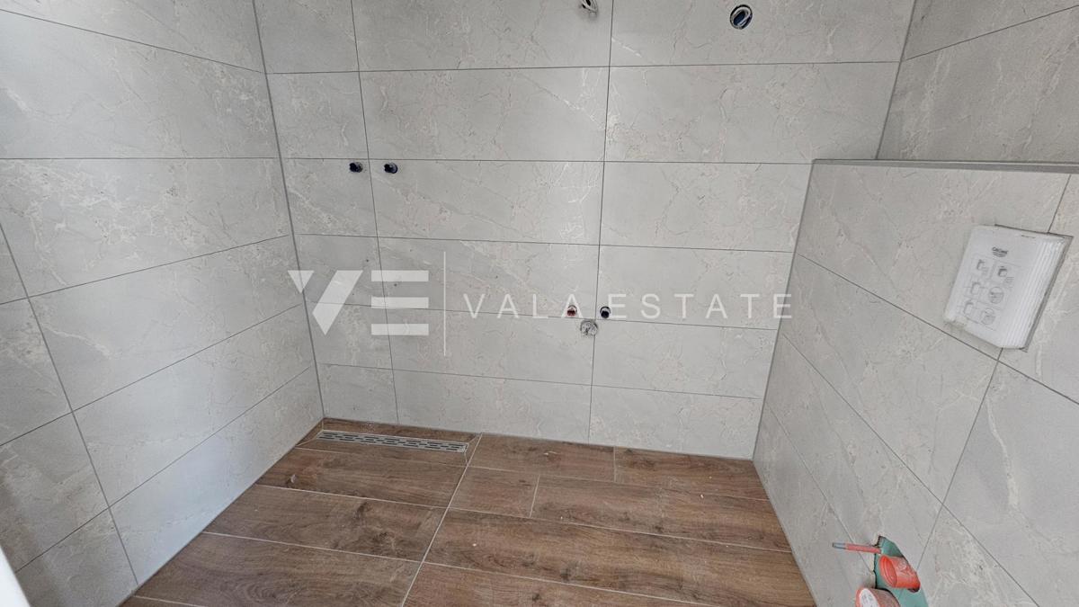 CASA DOPPIA MODERNA CON PISCINA E VISTA MARE