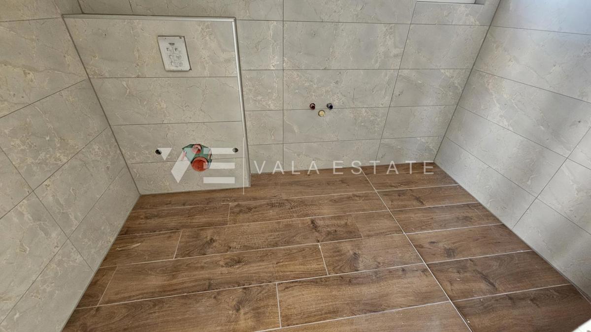 CASA DOPPIA MODERNA CON PISCINA E VISTA MARE