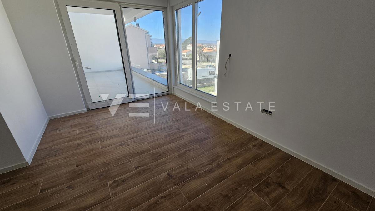 CASA DOPPIA MODERNA CON PISCINA E VISTA MARE