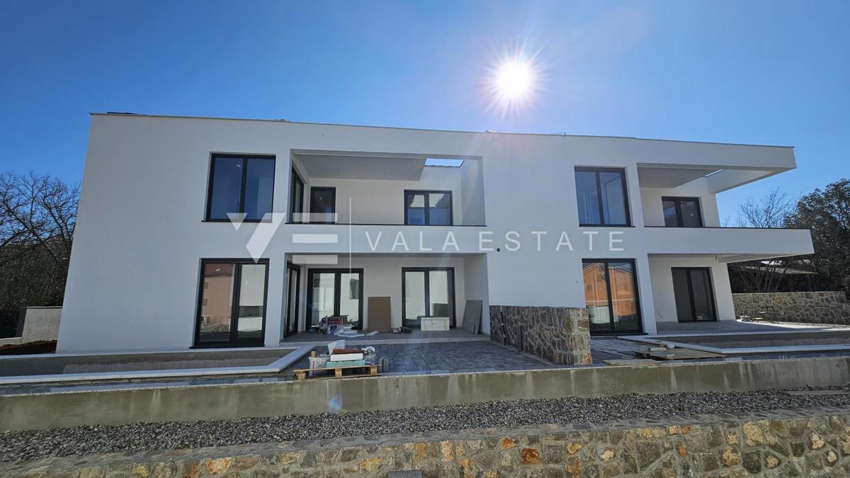 CASA DOPPIA MODERNA CON PISCINA E VISTA MARE