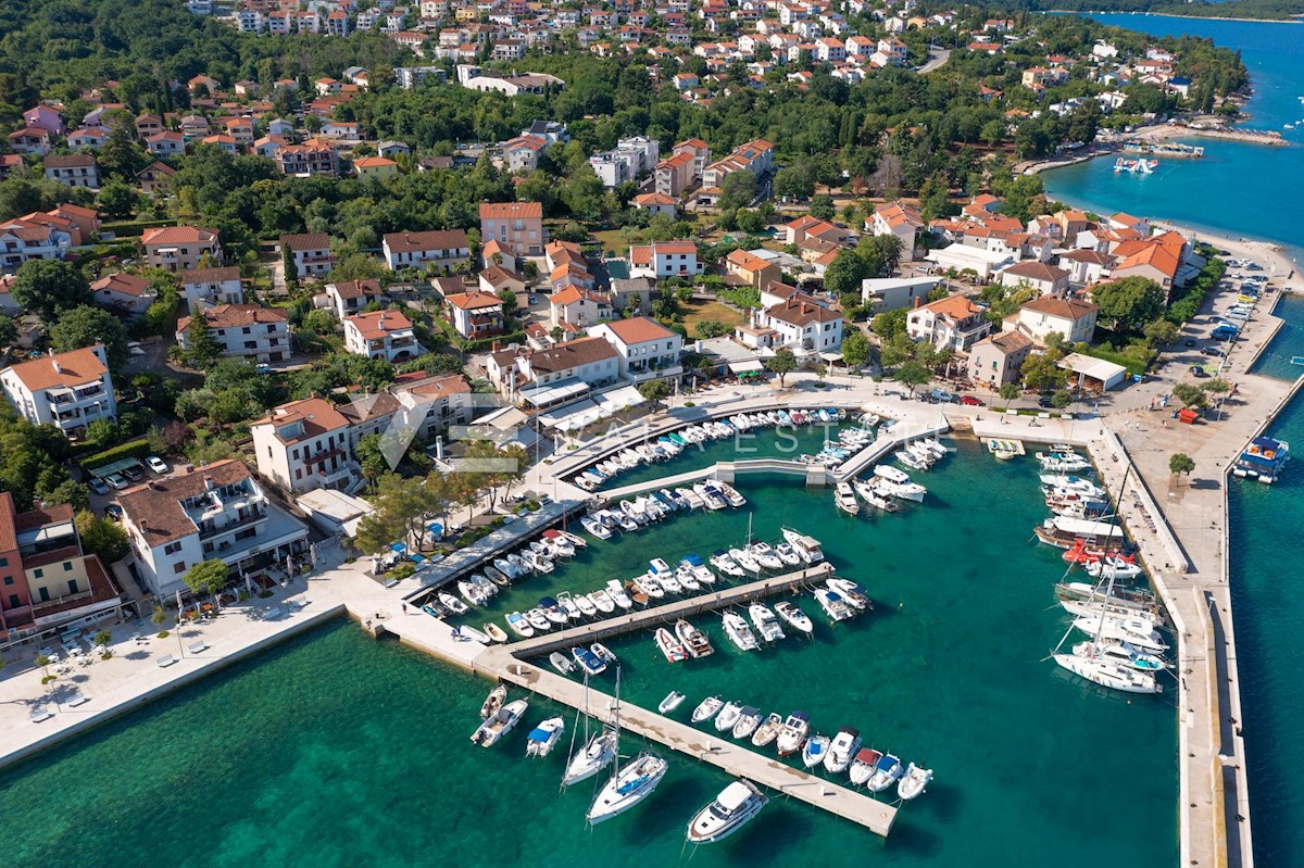 BILOCALE VICINO ALLA SPIAGGIA CON VISTA MARE